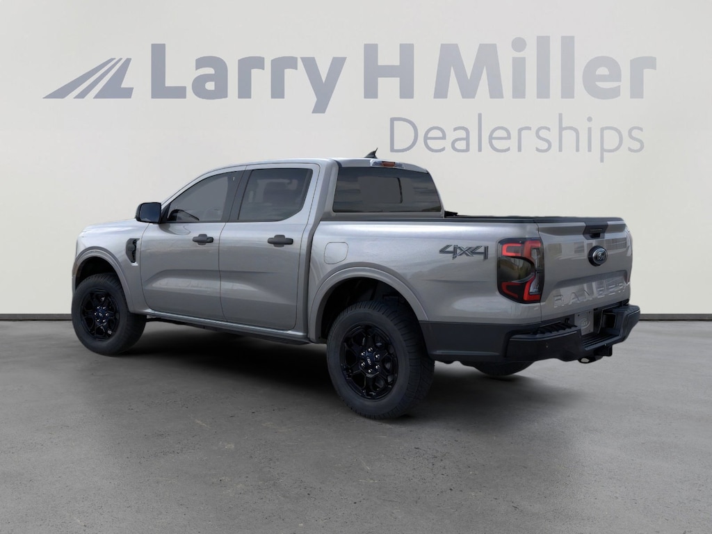 New 2025 Ford Ranger XLT 4WD SuperCrew 5' Box I4 Engine