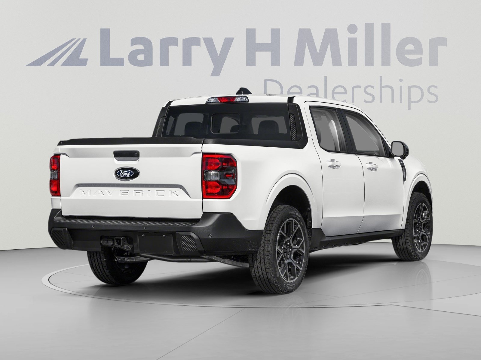 New 2026 Ford Maverick LARIAT AWD SuperCrew I4 Engine