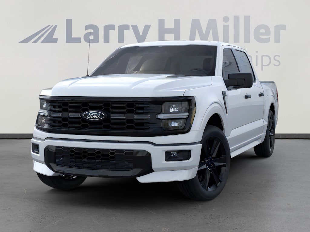 New 2026 Ford F-150 STX 4WD SuperCrew 5-1/2' Box V8 Engine