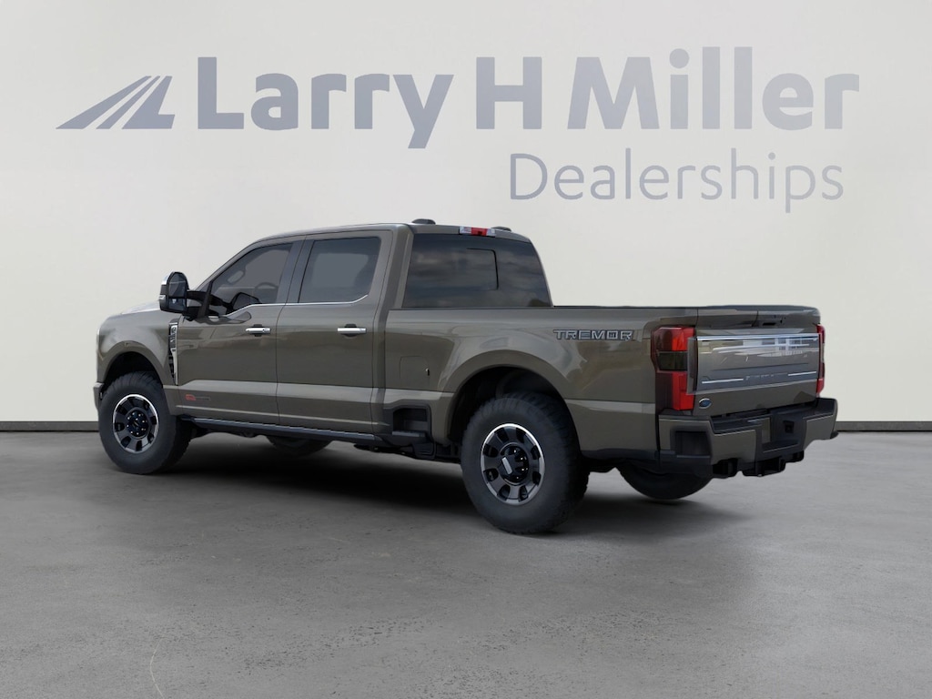 New 2026 Ford Super Duty F-250 SRW Platinum 4WD Crew Cab 6-3/4' Box V8 Engine