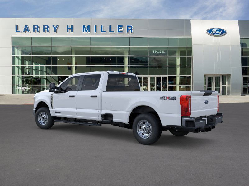 2026 Ford F-350 XL photo 4