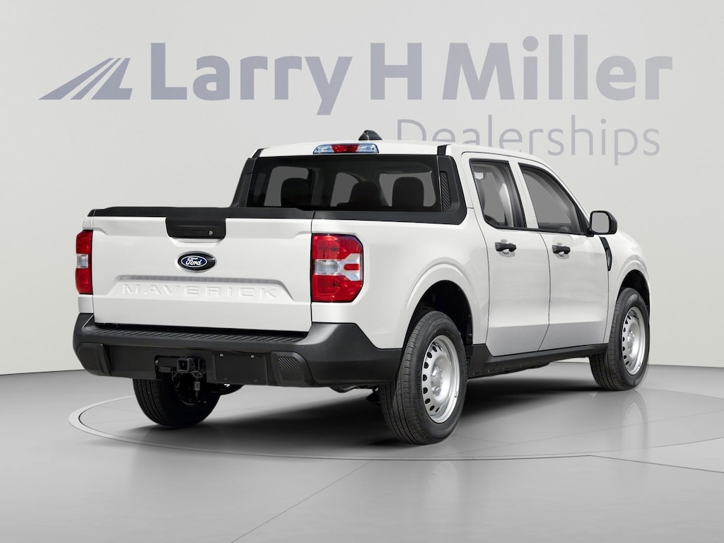 New 2026 Ford Maverick XL AWD SuperCrew I4 Engine