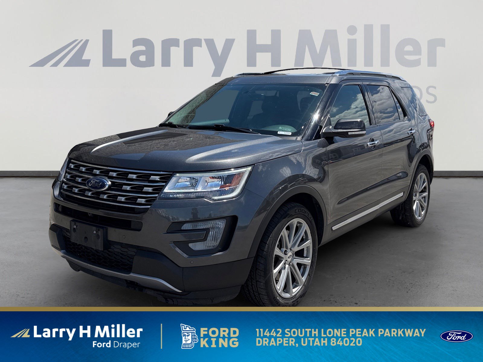 2017 Ford Explorer Limited 4WD's photo