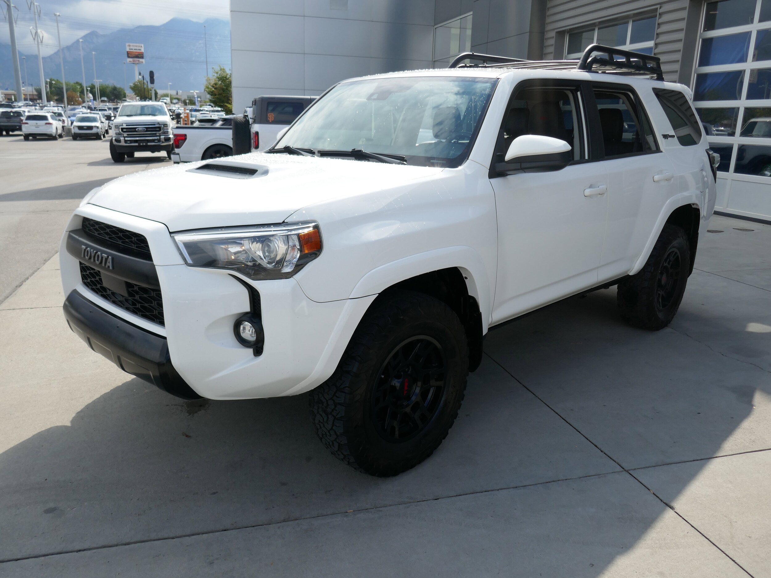 2020 Toyota 4Runner TRD Pro photo 3