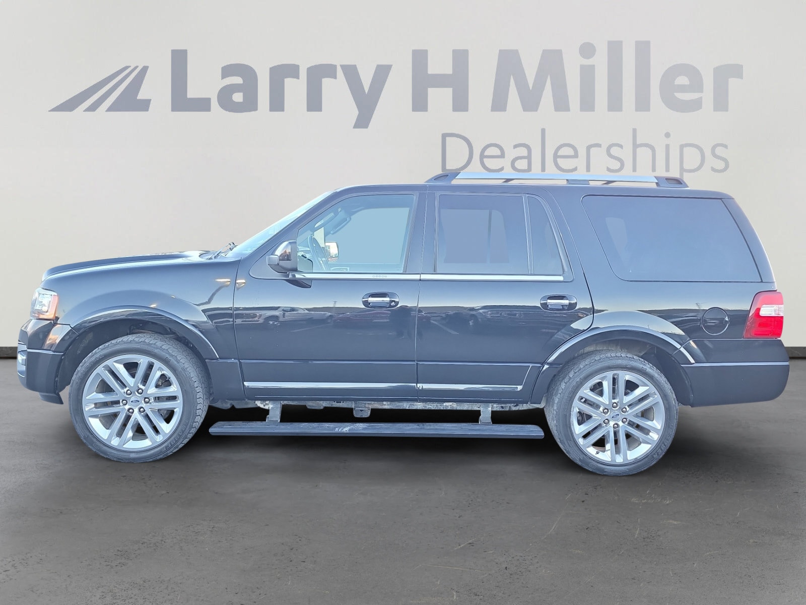 Used 2016 Ford Expedition Limited with VIN 1FMJU2AT6GEF27658 for sale in Draper, UT