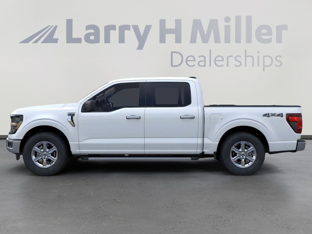 New 2025 Ford F-150 XLT 4WD SuperCrew 5-1/2' Box V6 Engine