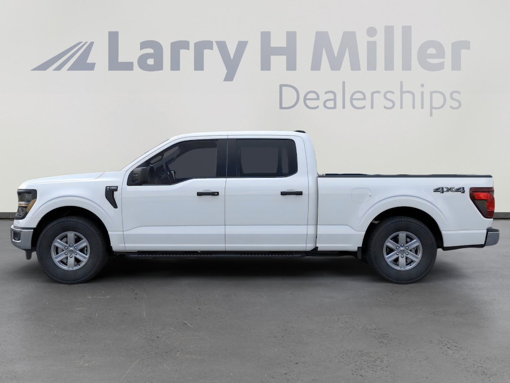 New 2025 Ford F-150 XL 4WD SuperCrew 5-1/2' Box V8 Engine