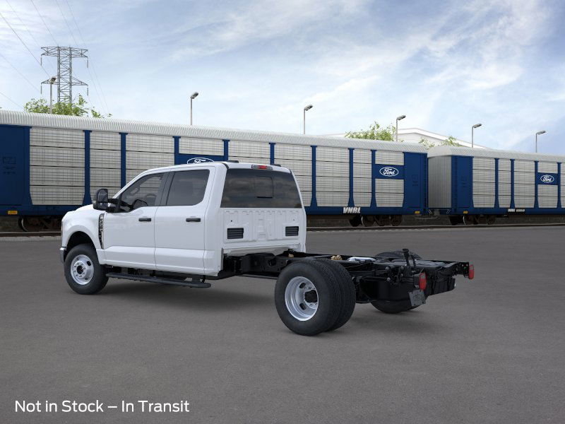 2026 Ford F-350 XL photo 2