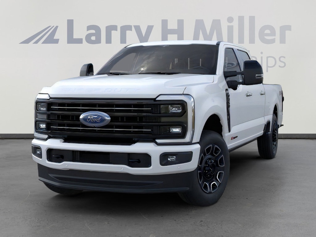 New 2026 Ford Super Duty F-350 SRW Platinum 4WD Crew Cab 6-3/4' Box V8 Engine
