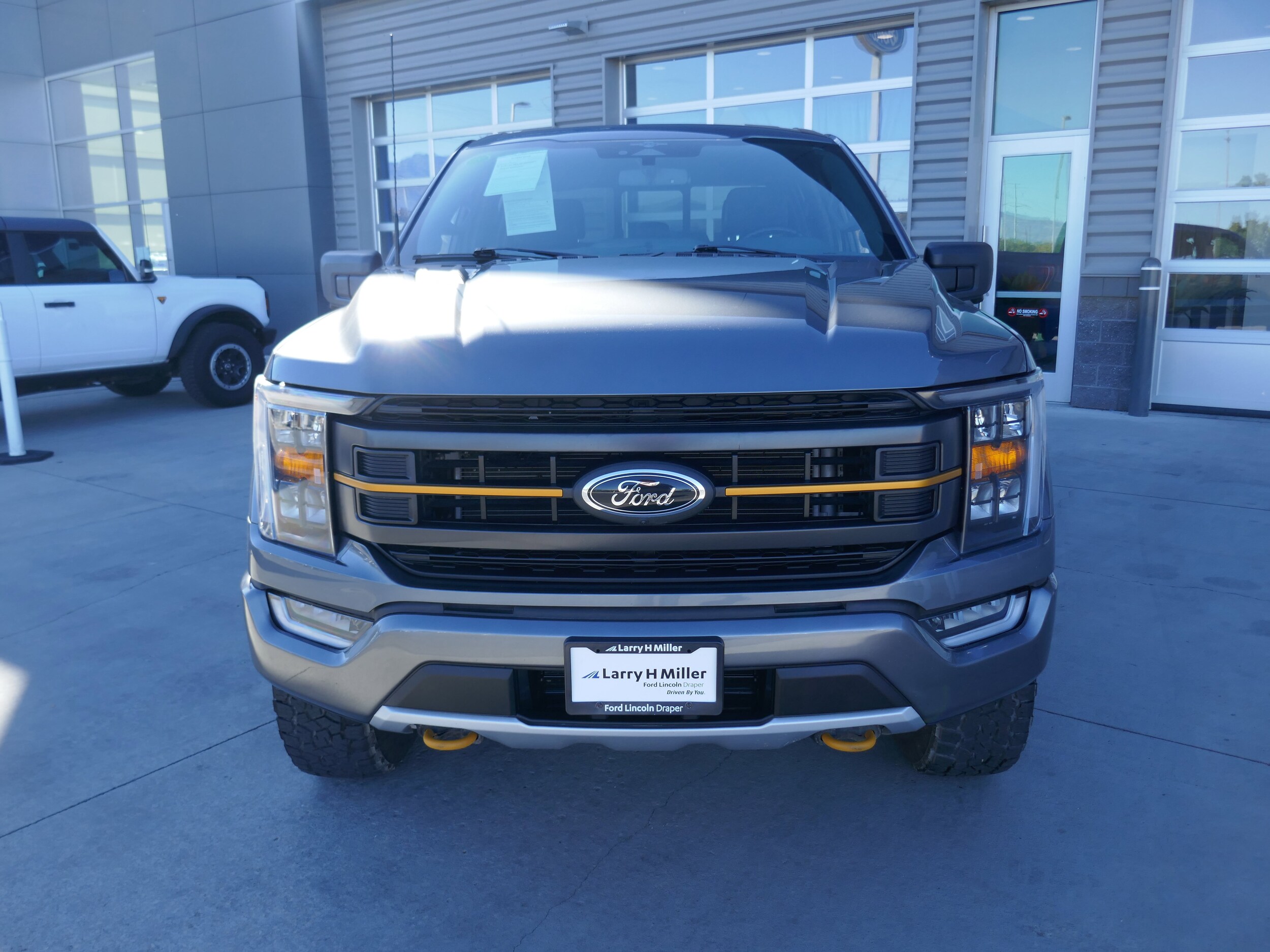 2023 Ford F-150 Tremor photo 2