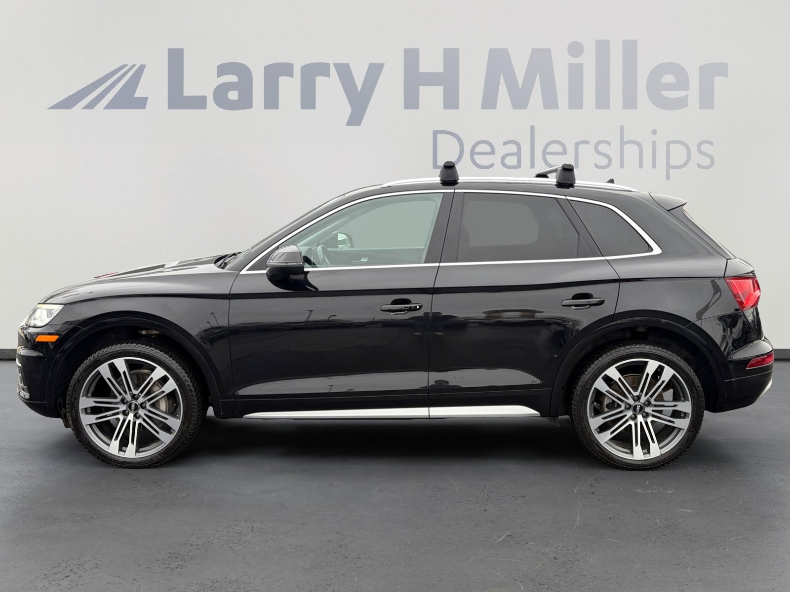 Used 2018 Audi Q5 Premium Plus with VIN WA1BNAFY1J2021999 for sale in Draper, UT