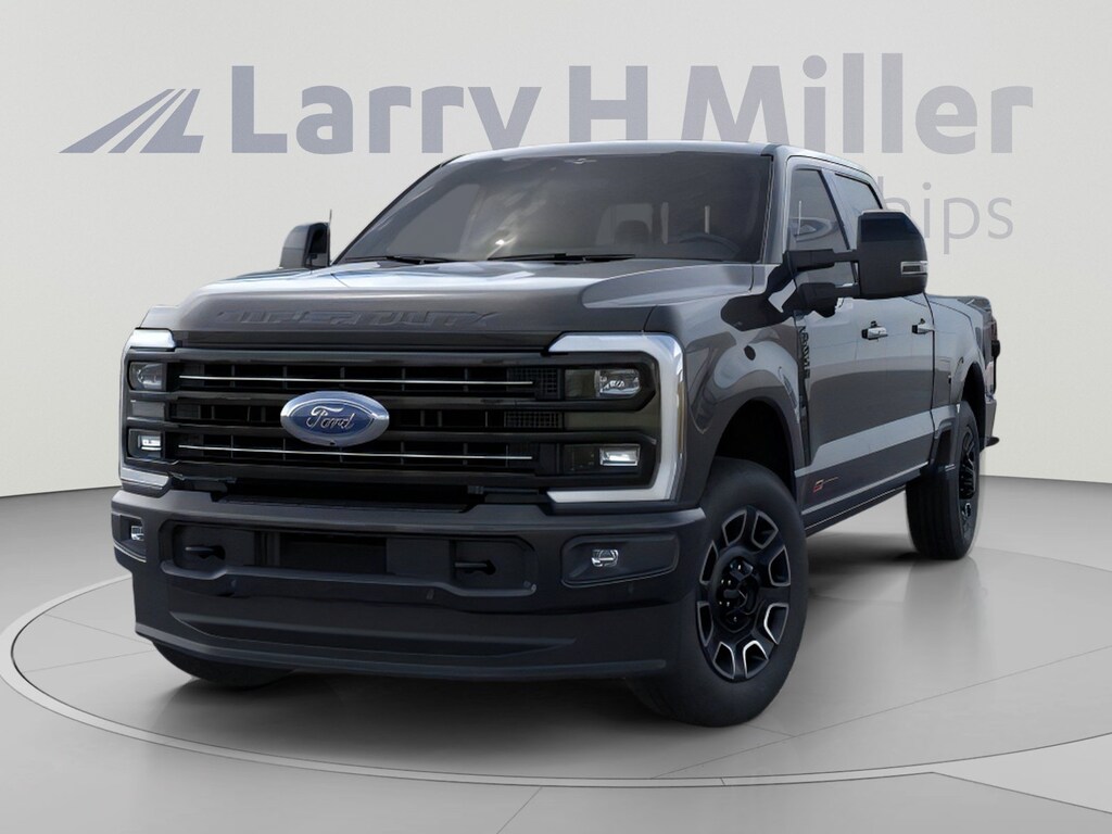 New 2026 Ford Super Duty F-350 SRW Platinum 4WD Crew Cab 6-3/4' Box V8 Engine