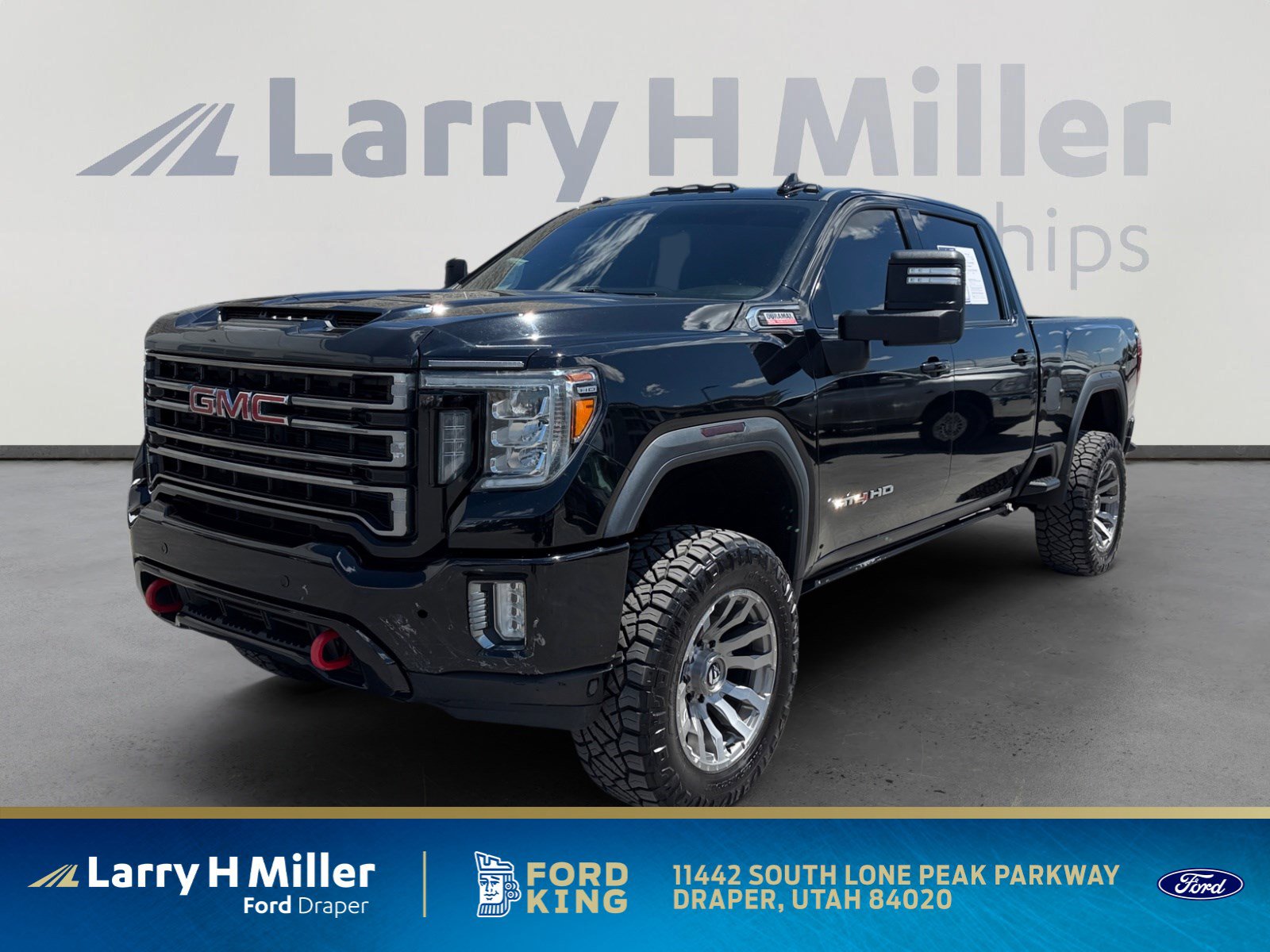 2020 GMC Sierra 4WD Crew Cab Standard Box AT4's photo