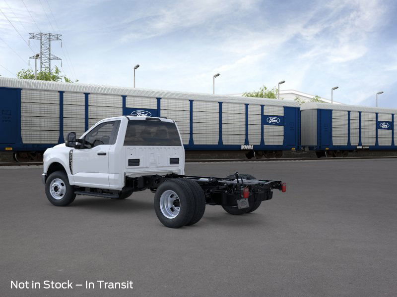 2026 Ford F-350 XL photo 4