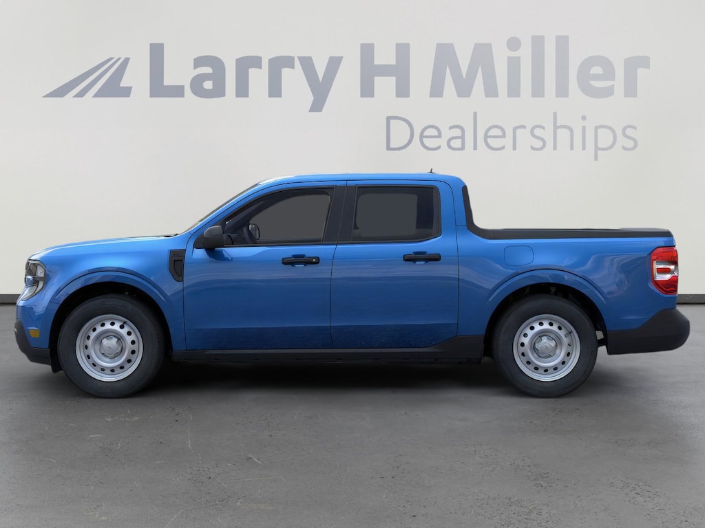 New 2025 Ford Maverick XL AWD SuperCrew I4 Engine