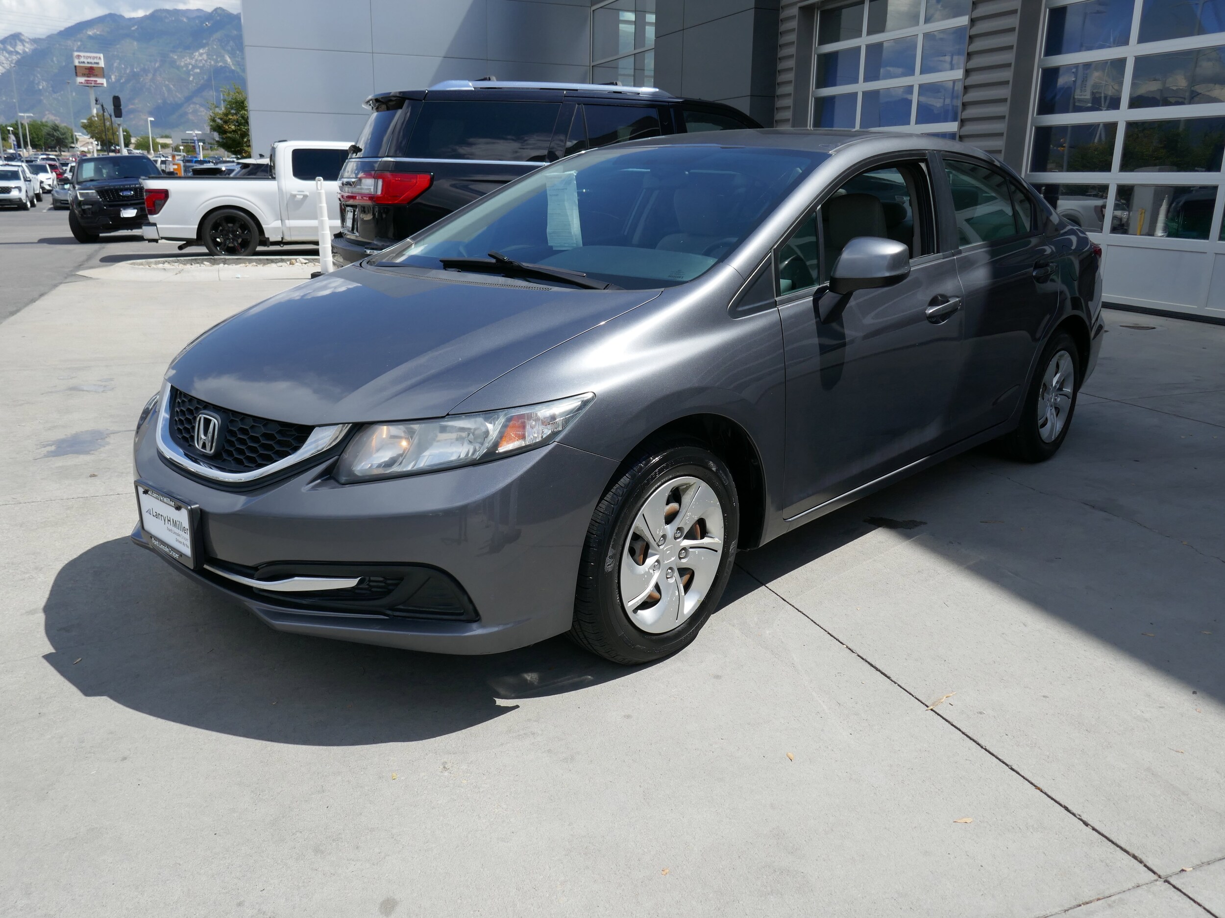 2013 Honda Civic LX photo 4