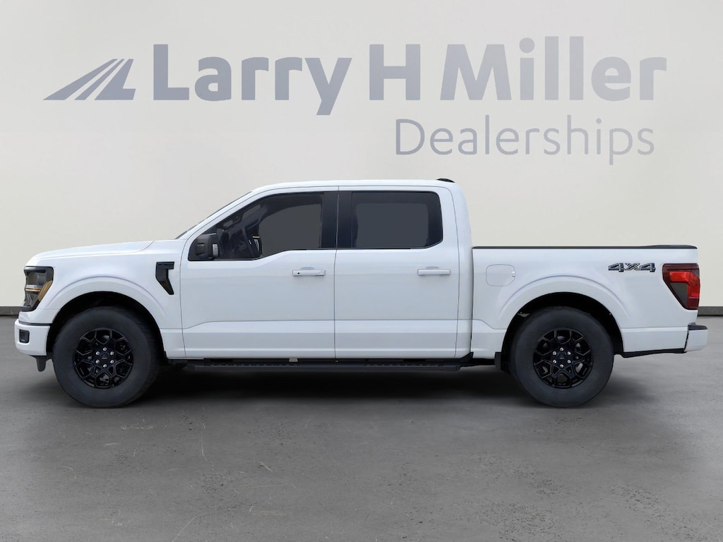 New 2025 Ford F-150 XLT 4WD SuperCrew 5-1/2' Box V6 Engine