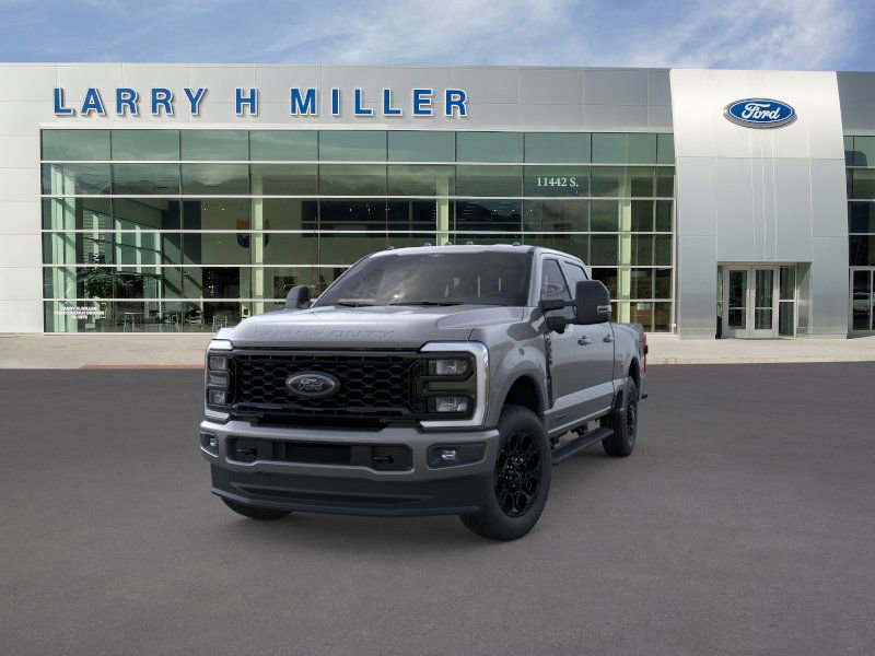 2026 Ford F-350 XLT photo 2