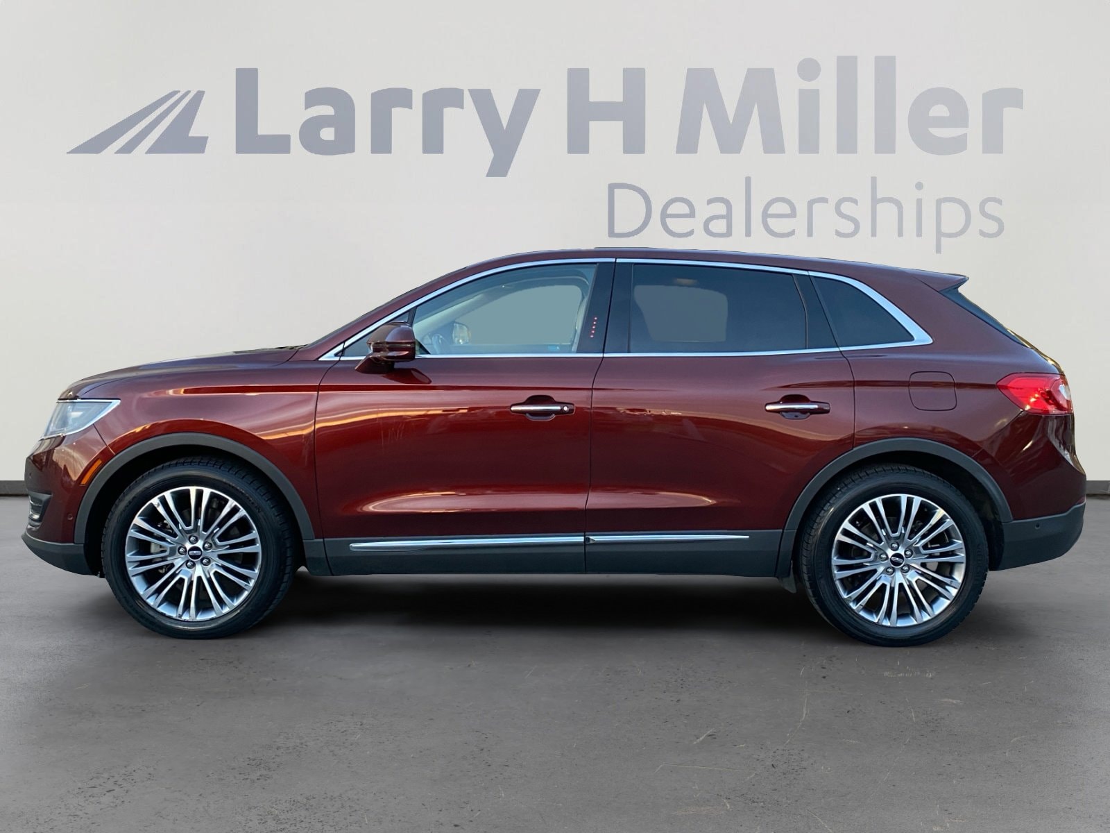 Used 2016 Lincoln MKX Reserve with VIN 2LMTJ8LR6GBL71692 for sale in Draper, UT