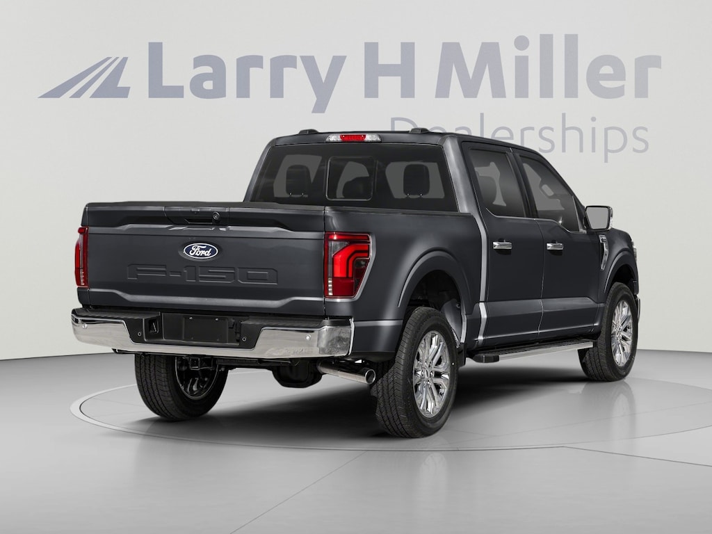 New 2026 Ford F-150 LARIAT 4WD SuperCrew 5-1/2' Box V6 Engine