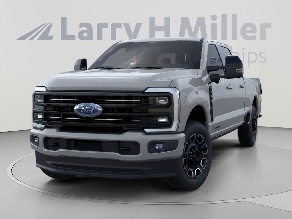New 2026 Ford Super Duty F-350 SRW Platinum 4WD Crew Cab 6-3/4' Box V8 Engine