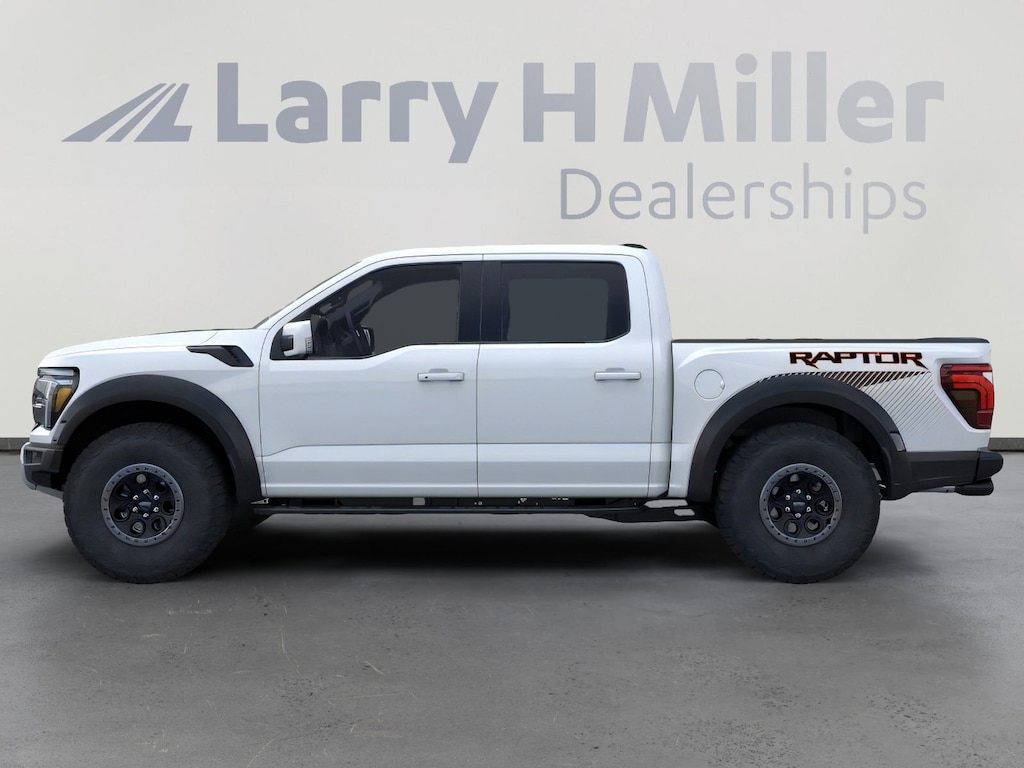 New 2025 Ford F-150 Raptor 4WD SuperCrew 5-1/2' Box V6 Engine