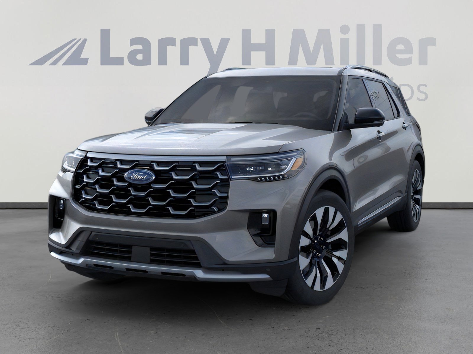 2026 Ford Explorer Platinum photo 2