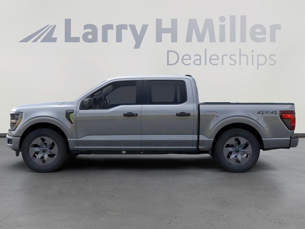 New 2025 Ford F-150 STX 4WD SuperCrew 5-1/2' Box V6 Engine