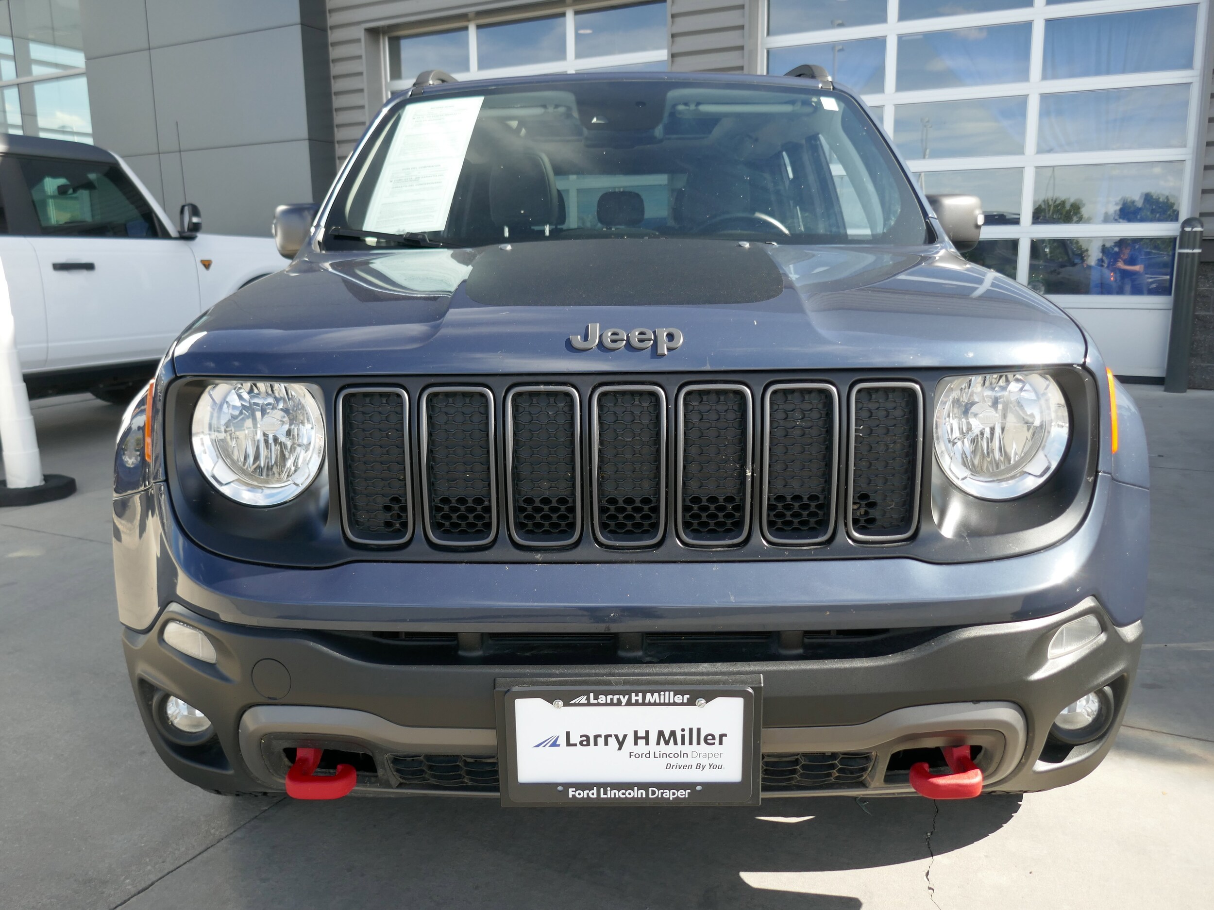 2021 Jeep Renegade Trailhawk photo 3