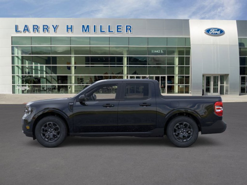 New 2025 Ford Maverick XLT AWD SuperCrew I4 Engine