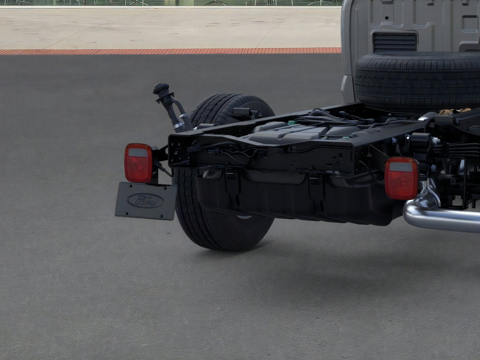 2025 Ford F-350 Super Duty Chassis Cab XLT - Photo 21