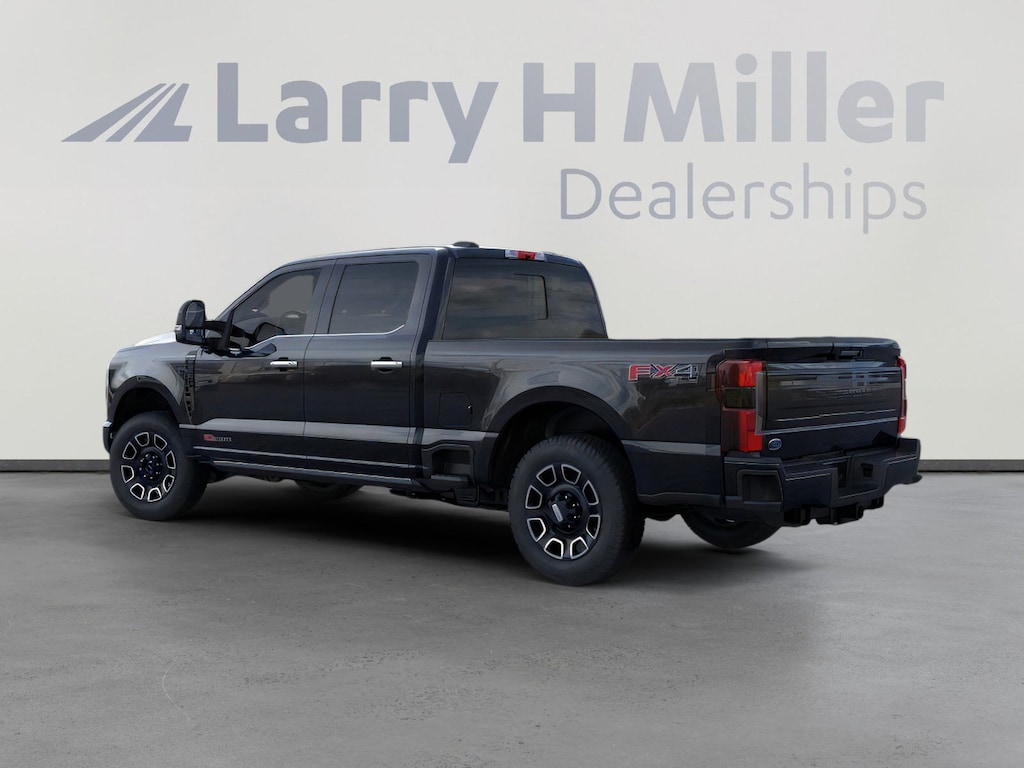 New 2026 Ford Super Duty F-350 SRW Platinum 4WD Crew Cab 6-3/4' Box V8 Engine