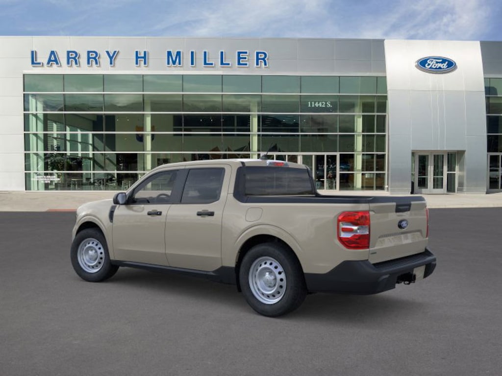 New 2025 Ford Maverick XL AWD SuperCrew I4 Engine