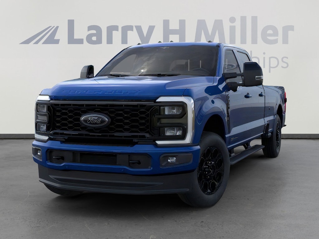 New 2026 Ford Super Duty F-350 SRW LARIAT 4WD Crew Cab 8' Box V8 Engine