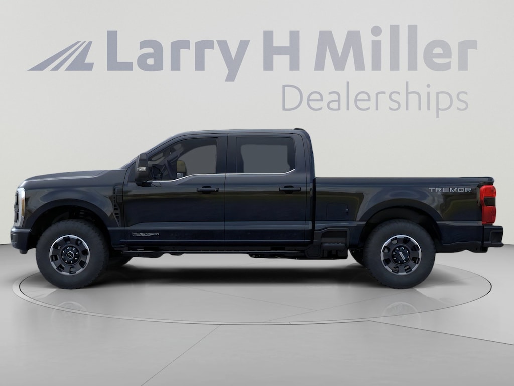 New 2026 Ford Super Duty F-350 SRW LARIAT 4WD Crew Cab 6-3/4' Box V8 Engine