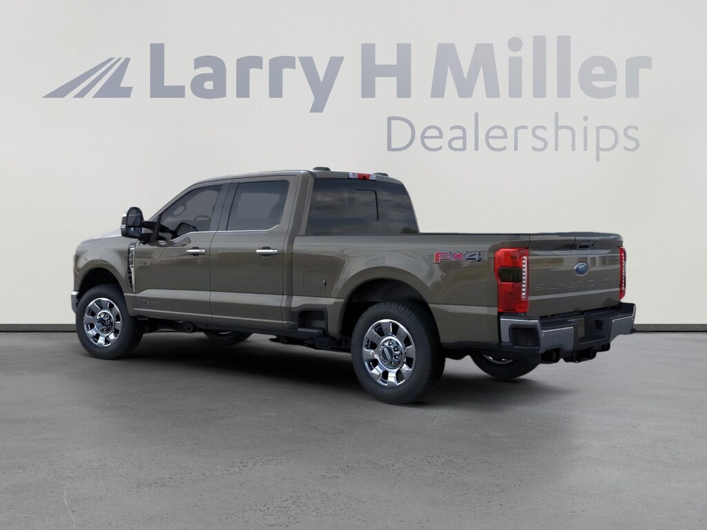 New 2026 Ford Super Duty F-350 SRW LARIAT 4WD Crew Cab 6-3/4' Box V8 Engine