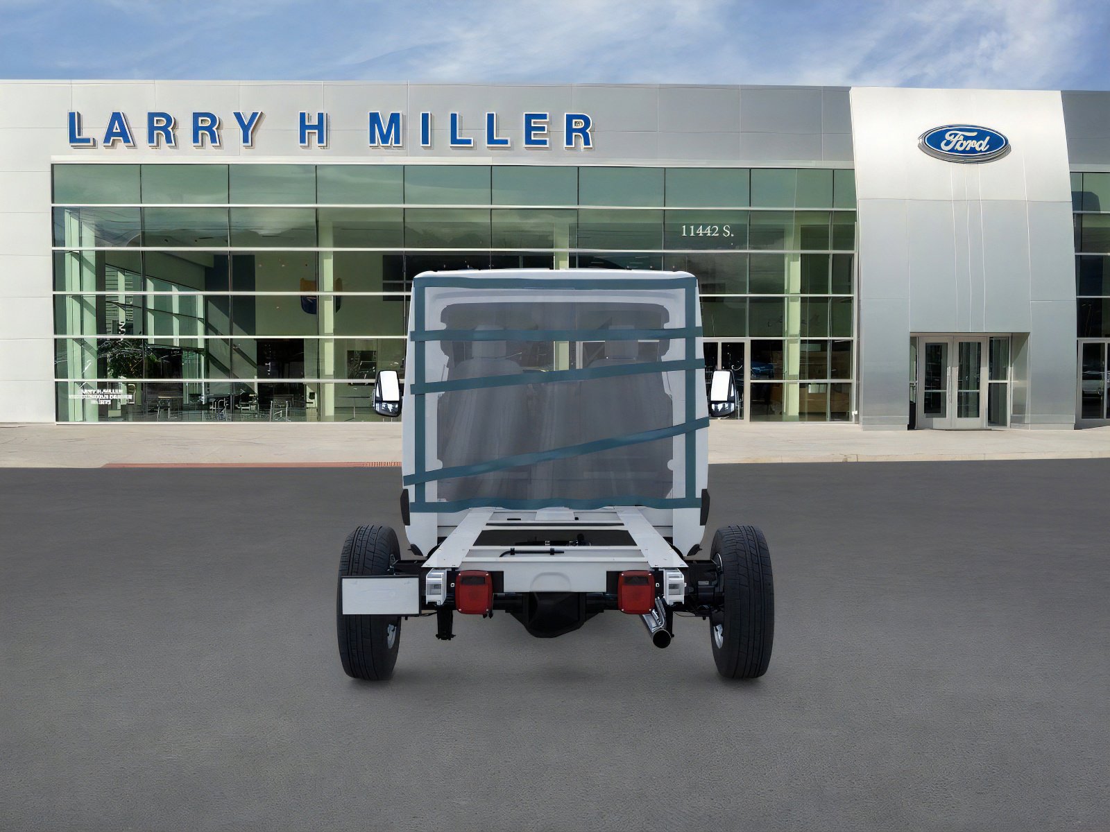 2026 Ford Transit Cutaway Base