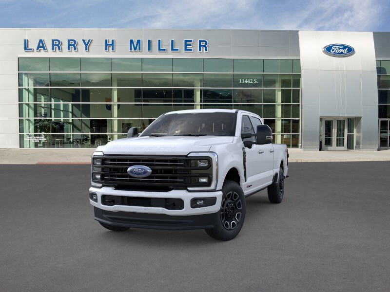 2026 Ford F-350 Platinum photo 2