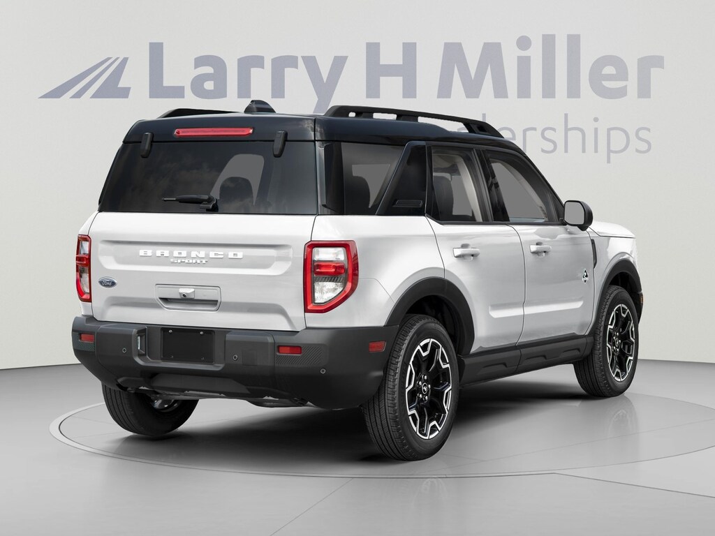 New 2026 Ford Bronco Sport Outer Banks 4x4 I3 Engine
