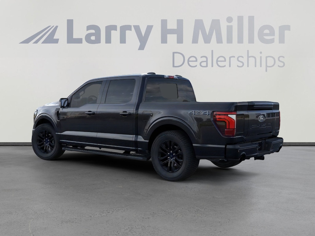 New 2025 Ford F-150 LARIAT 4WD SuperCrew 5-1/2' Box V6 Engine