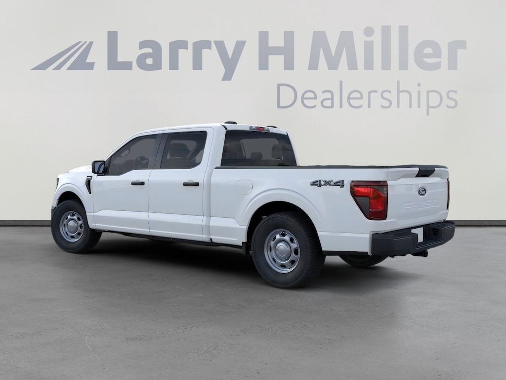 New 2025 Ford F-150 XL 4WD SuperCrew 5-1/2' Box V6 Engine