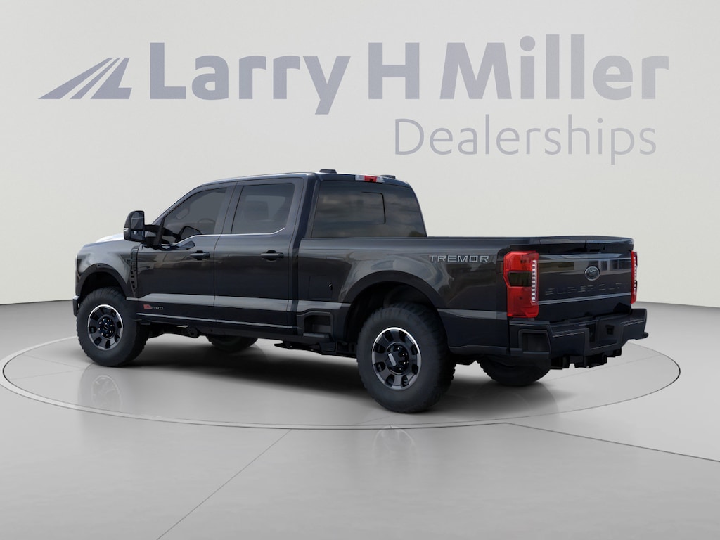 New 2026 Ford Super Duty F-350 SRW LARIAT 4WD Crew Cab 6-3/4' Box V8 Engine