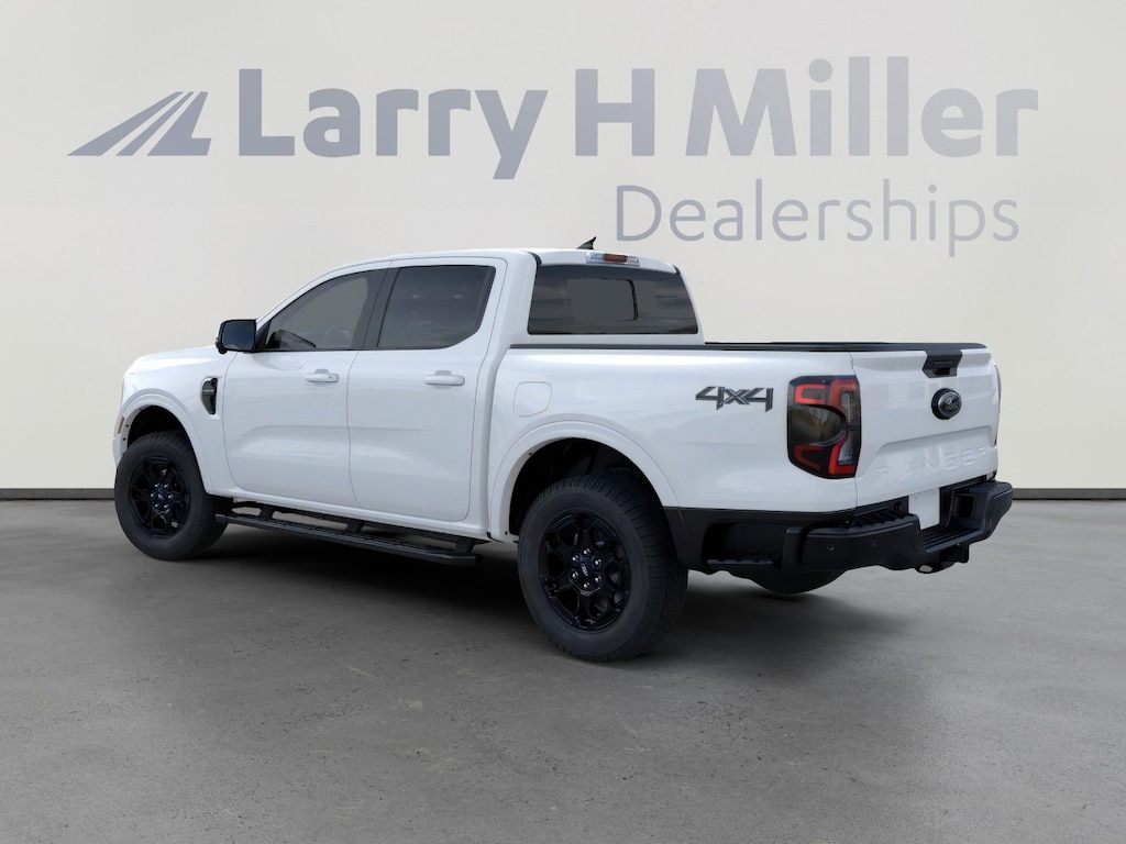 New 2025 Ford Ranger LARIAT 4WD SuperCrew 5' Box I4 Engine