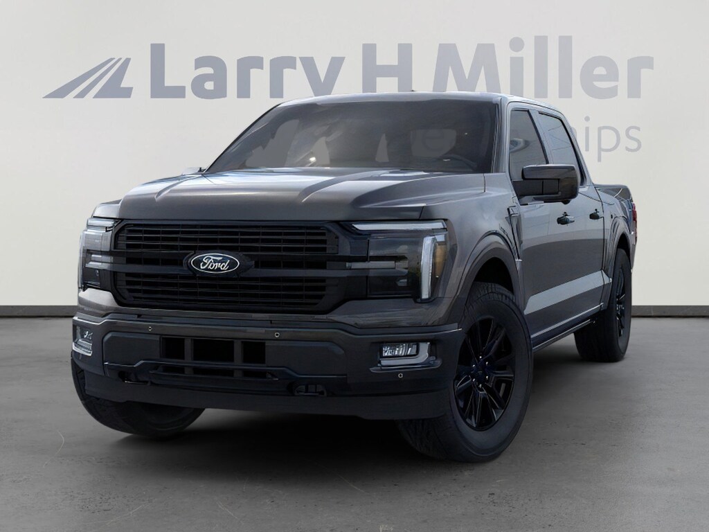 New 2025 Ford F-150 Platinum 4WD SuperCrew 5-1/2' Box V6 Engine