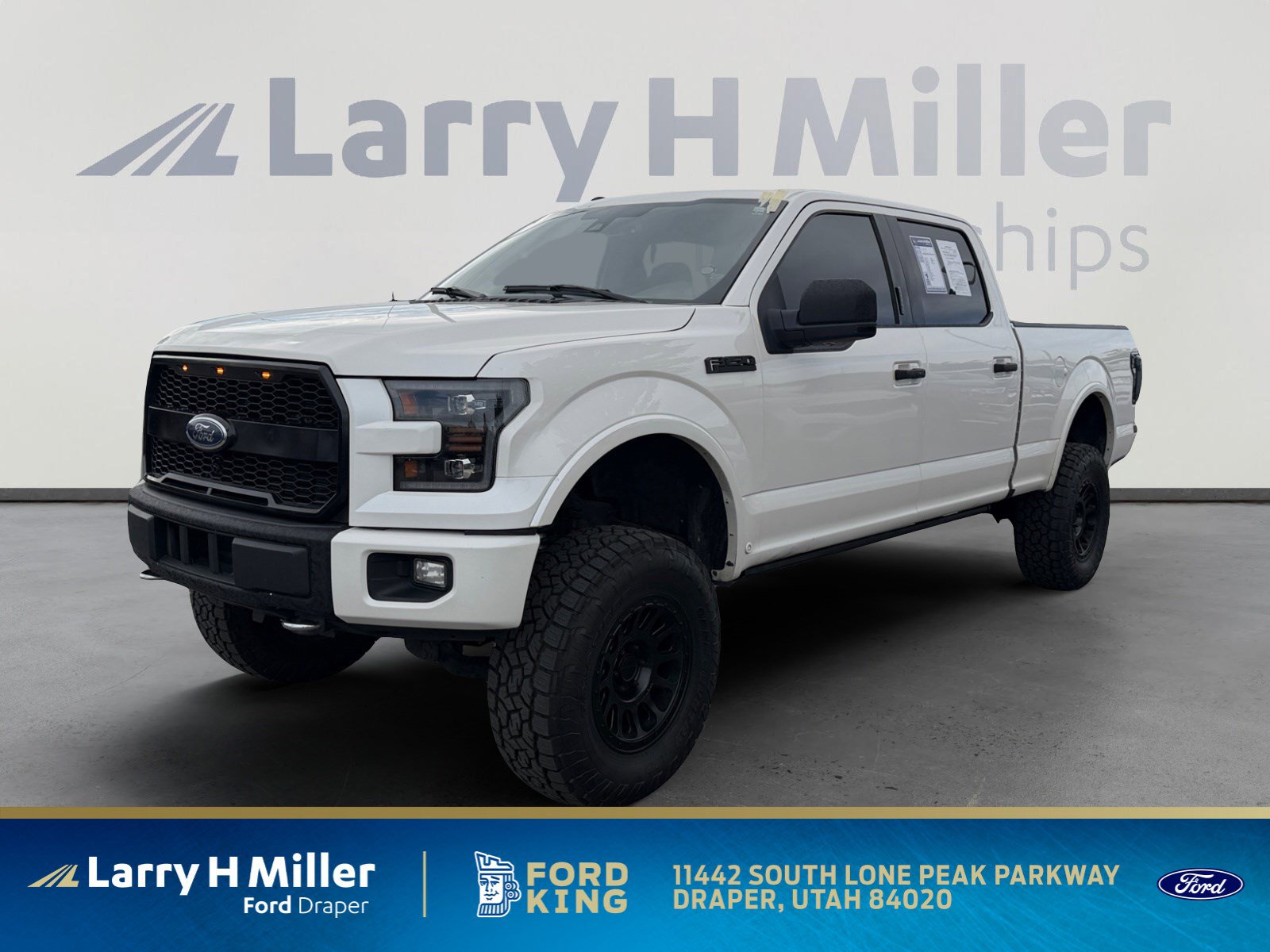 2016 Ford F-150 Platinum 4x4 SuperCrew 157 in's photo