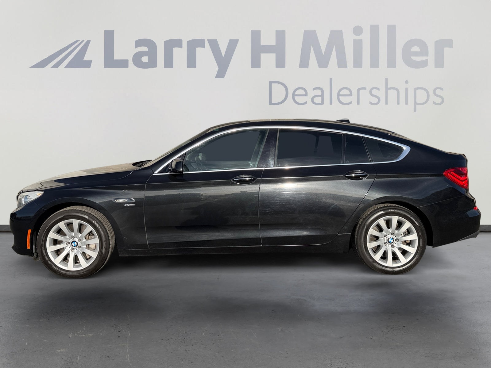 Used 2010 BMW 5 Series 550i with VIN WBASP4C54AC341188 for sale in Draper, UT