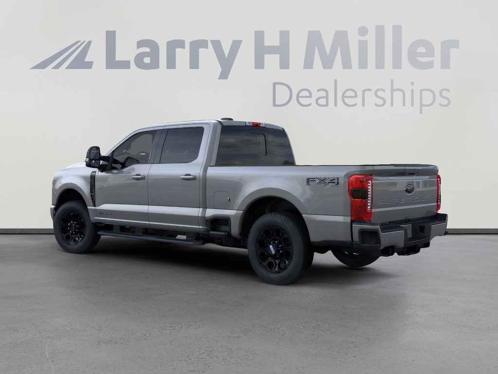 New 2025 Ford Super Duty F-250 SRW LARIAT 4WD Crew Cab 6-3/4' Box V8 Engine