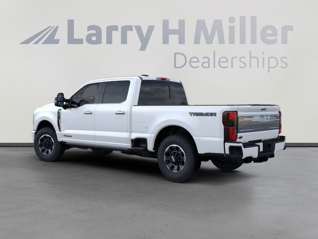 New 2026 Ford Super Duty F-350 SRW Platinum 4WD Crew Cab 6-3/4' Box V8 Engine