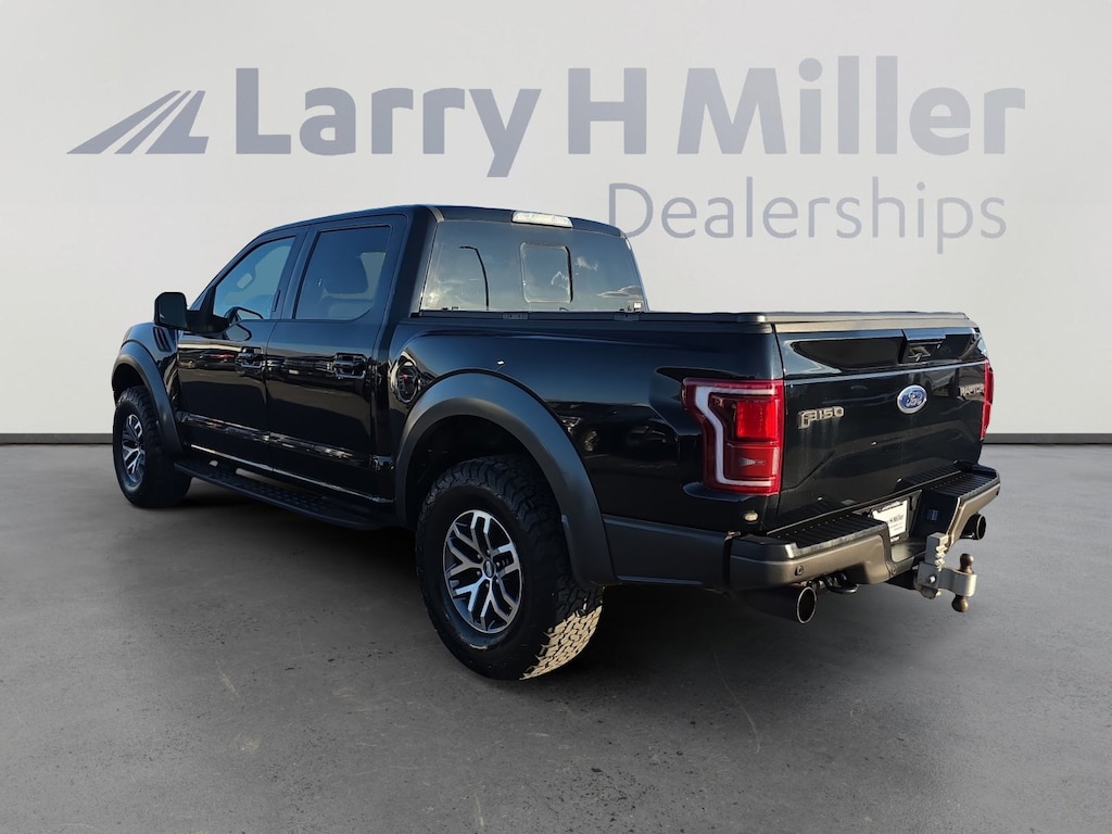 Used 2017 Ford F-150 Raptor 4WD SuperCrew 5-1/2 Box V6 Engine