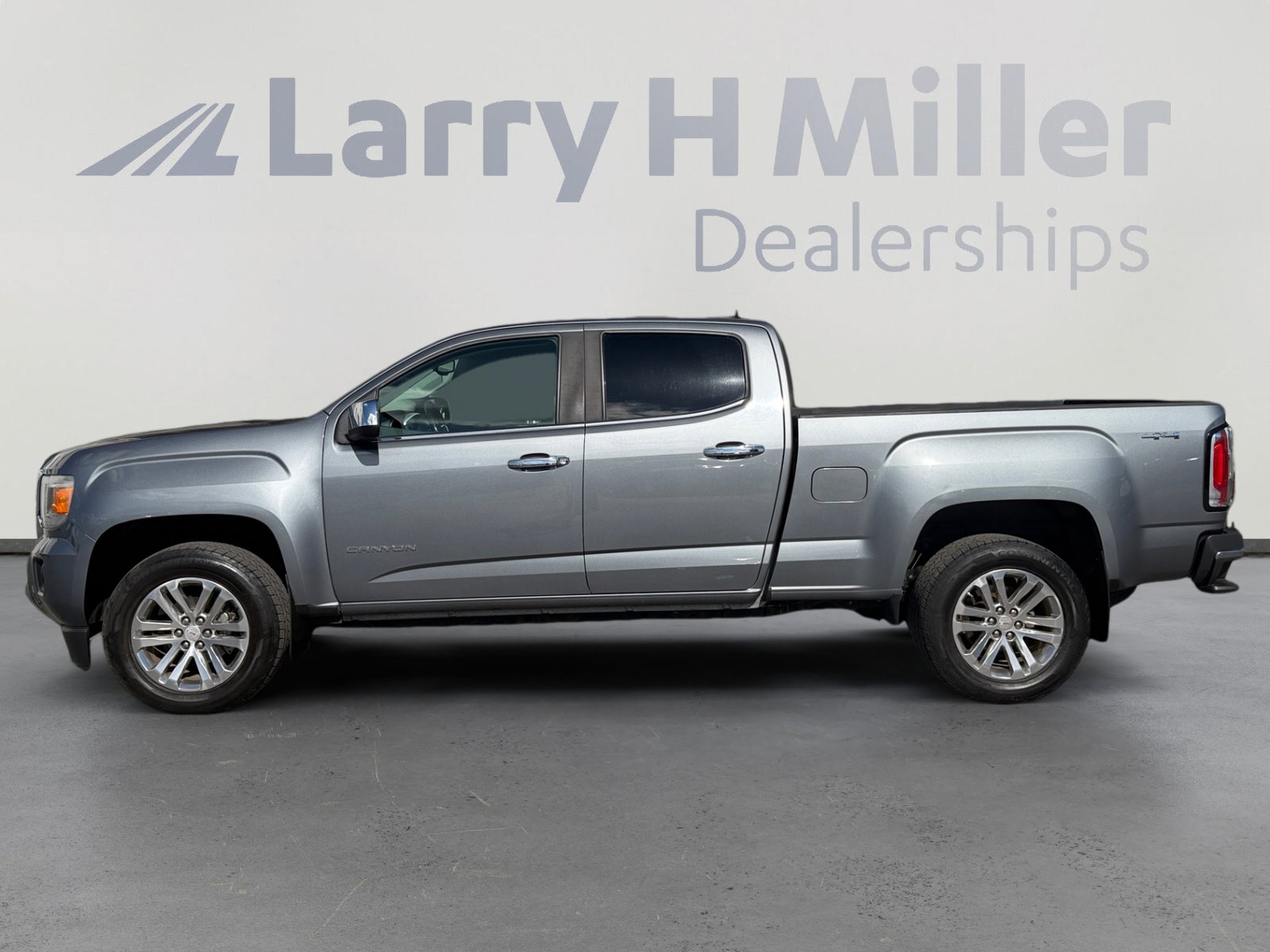 Used 2018 GMC Canyon SLT with VIN 1GTG6DEN7J1181795 for sale in Draper, UT